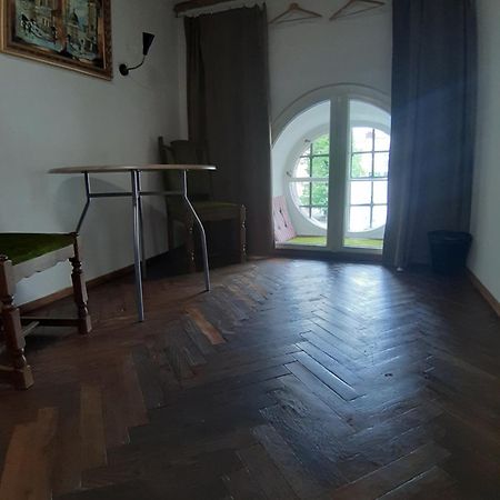 Artrooms -Round Windows Rynok Sq Lviv Dış mekan fotoğraf